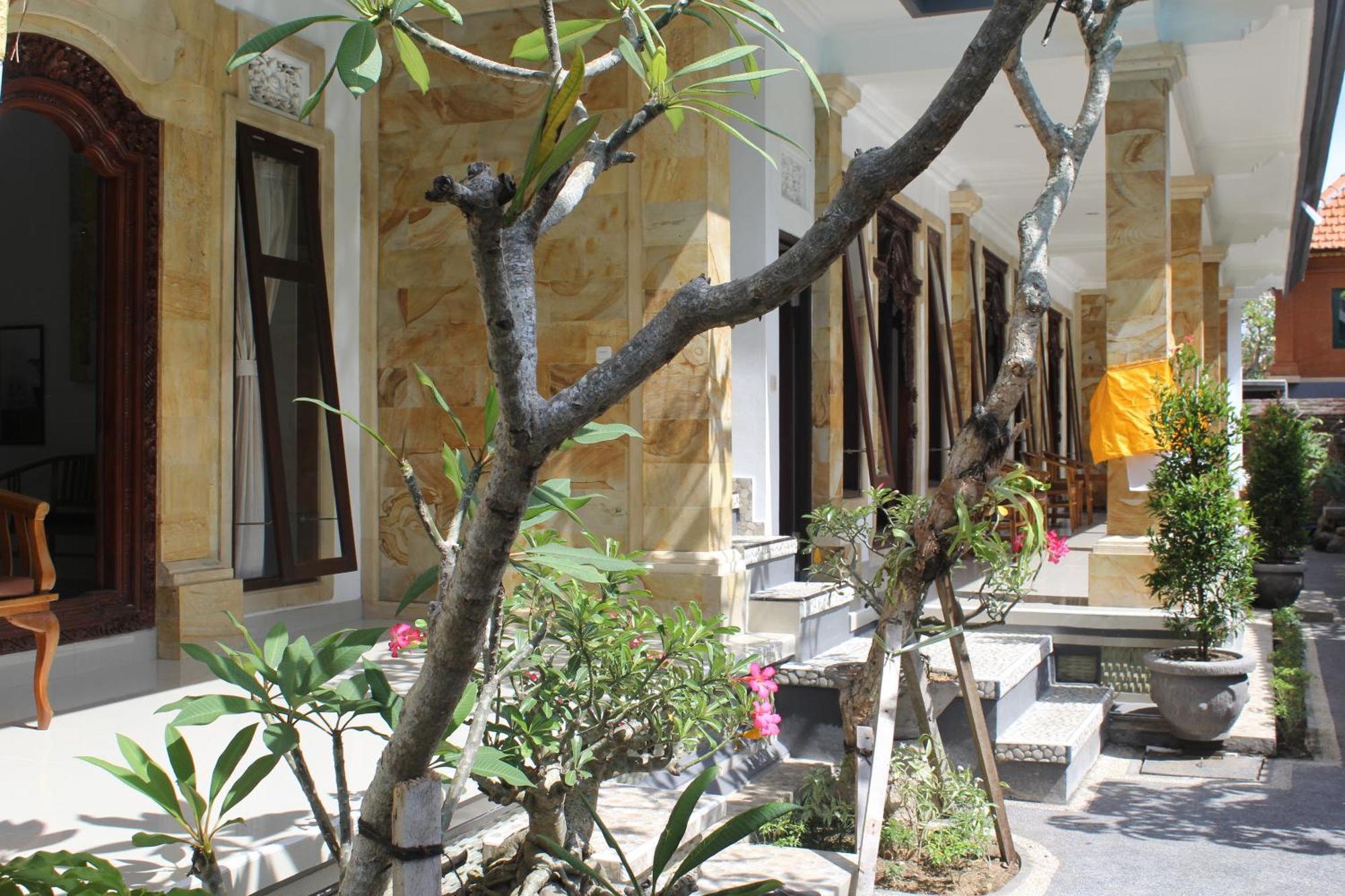 Umah Dauh Homestay RedPartner Ubud Exterior foto