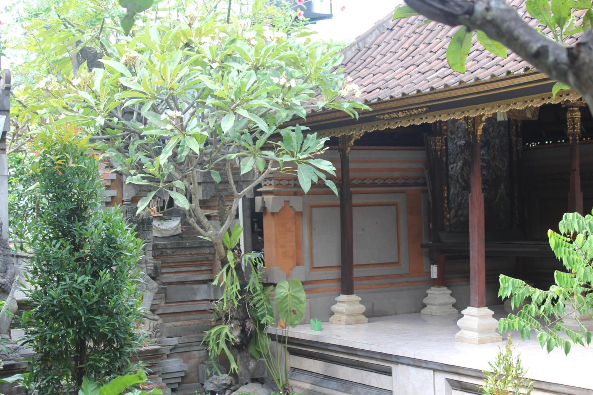 Umah Dauh Homestay RedPartner Ubud Exterior foto